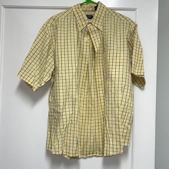Puritan Other - Puritan plaid button down short sleeve shirt